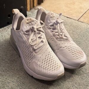 Nike Women's Light Gray Air Max Sneakers